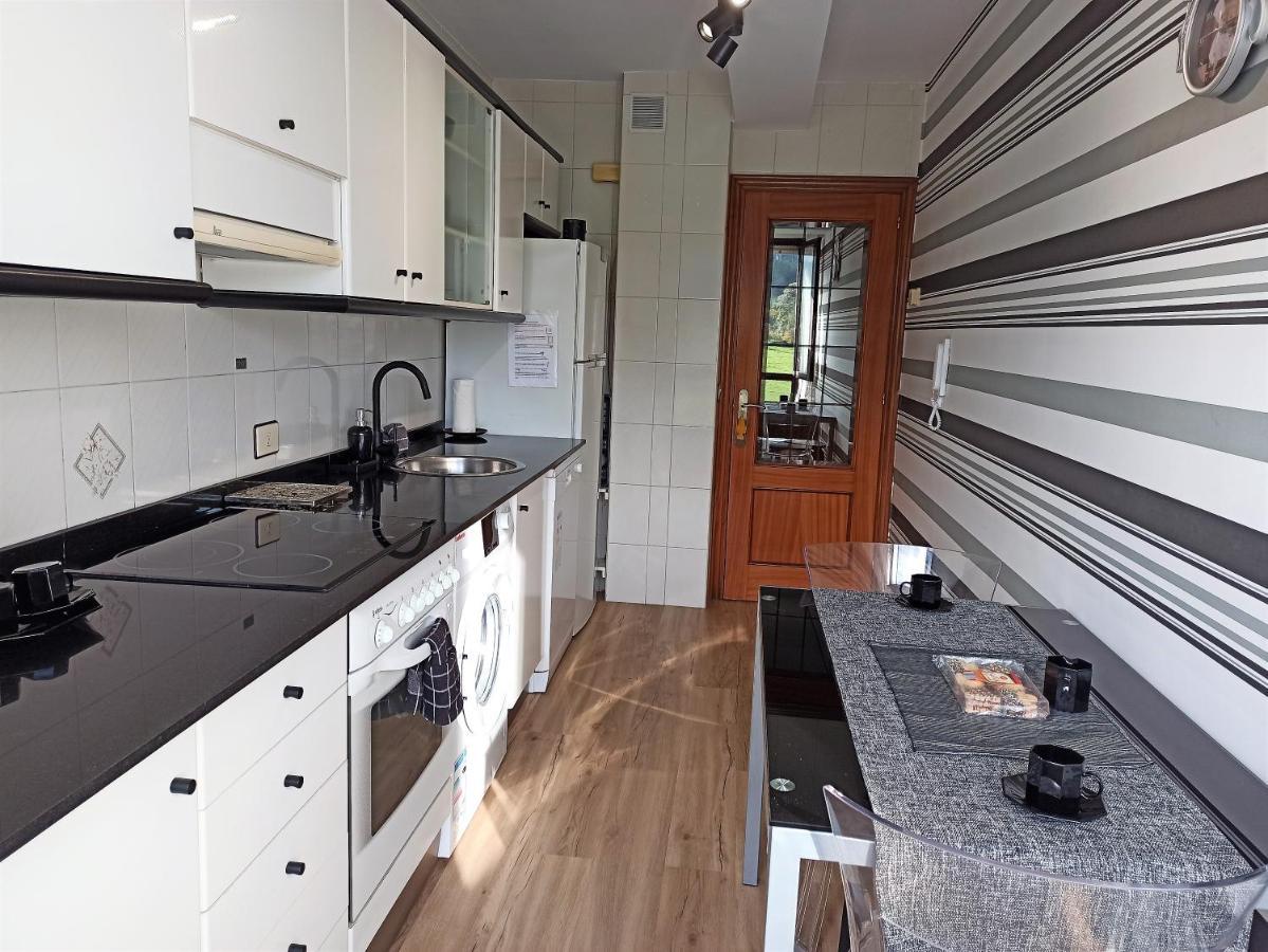 Duplex Con Vistas Al Picu Pienzu, Colunga Lägenhet Exteriör bild