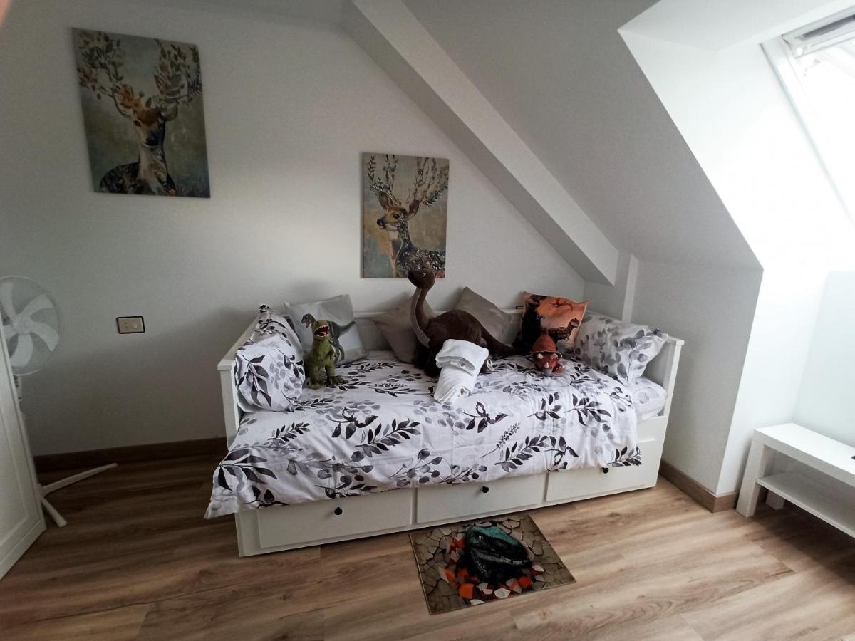 Duplex Con Vistas Al Picu Pienzu, Colunga Lägenhet Exteriör bild