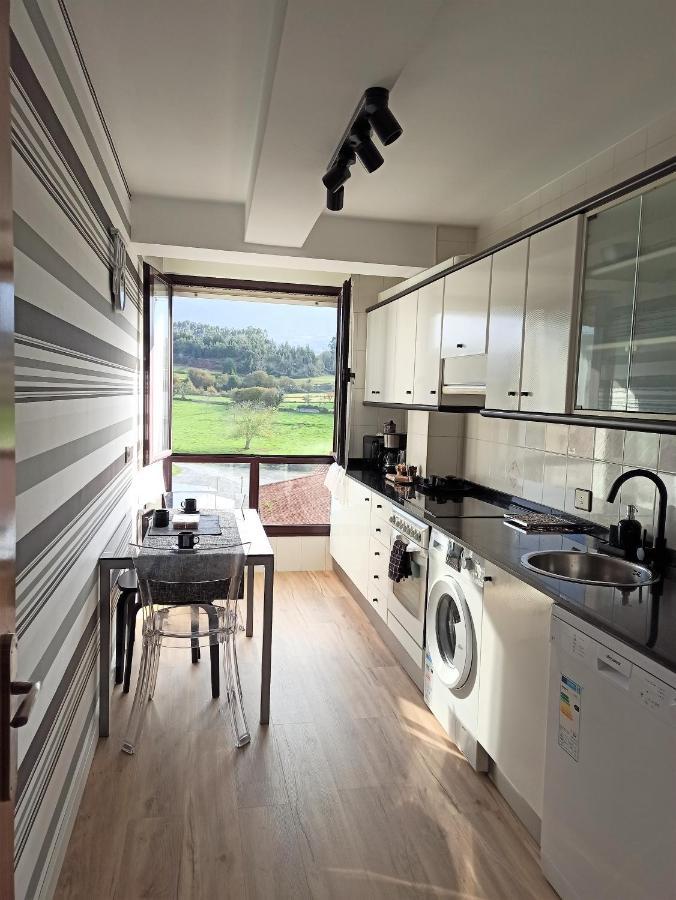 Duplex Con Vistas Al Picu Pienzu, Colunga Lägenhet Exteriör bild