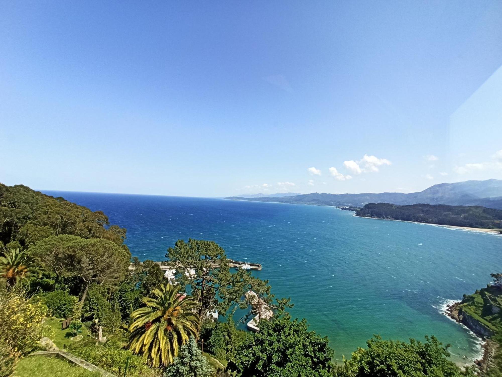 Duplex Con Vistas Al Picu Pienzu, Colunga Lägenhet Exteriör bild